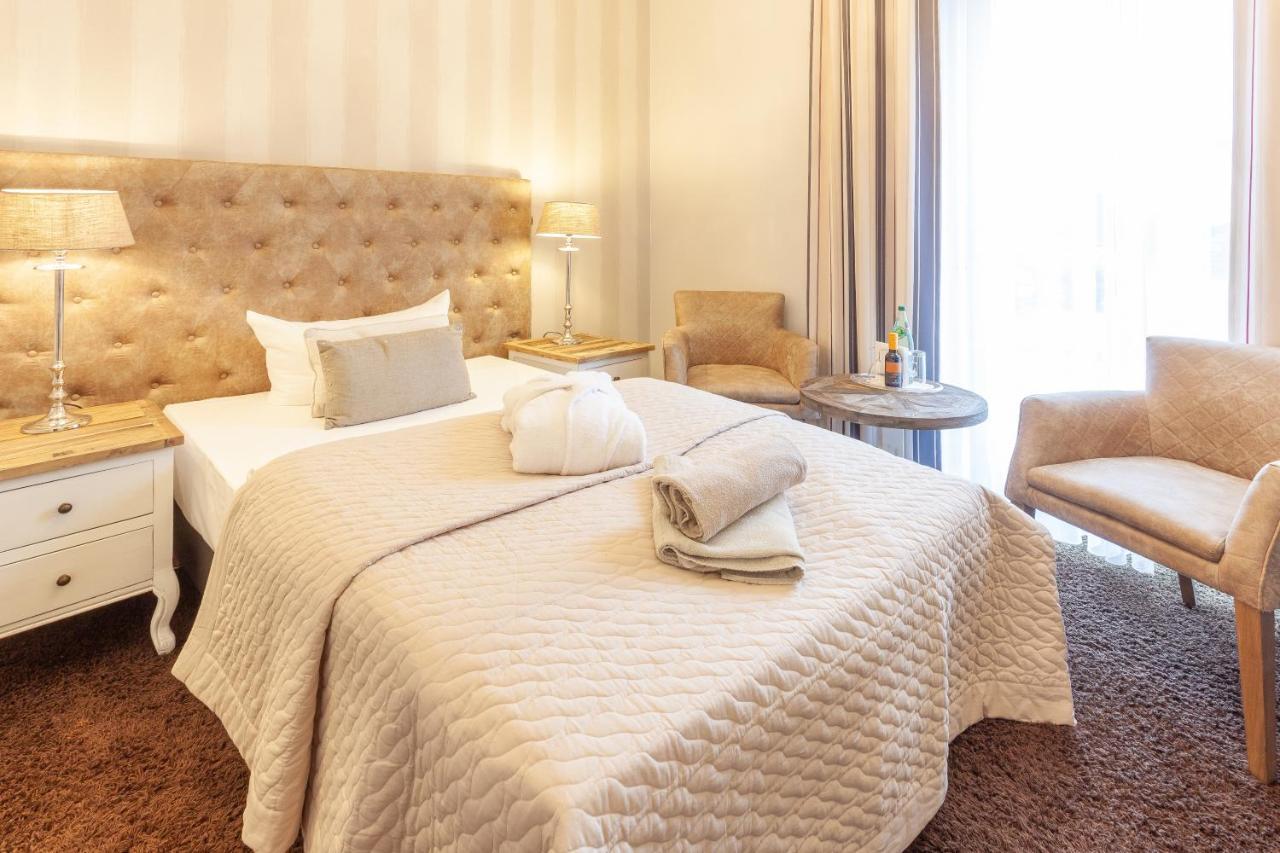 Hotel Vier Jahreszeiten Binz - Adults Only Zewnętrze zdjęcie